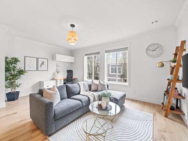 Townhouse for sale in Surrey, North Surrey, 12 15399 Guildford Drive, 263180442 | Realtylink.org