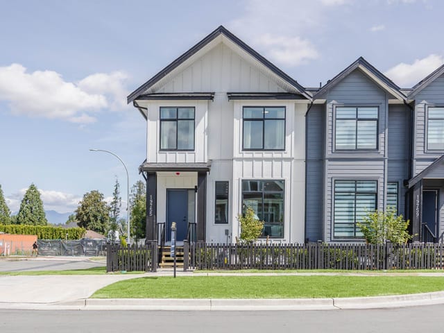1/2 Duplex for sale in Langley, Langley, 19775 75b Avenue, 263180449 | Realtylink.org