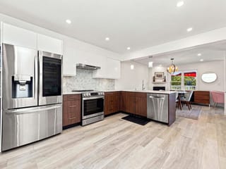 Townhouse for sale in North Vancouver, North Vancouver, 203 1513 Bowser Avenue, 263180484 | Realtylink.org
