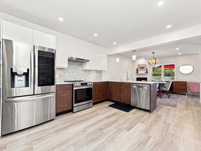 Townhouse for sale in North Vancouver, North Vancouver, 203 1513 Bowser Avenue, 263180484 | Realtylink.org