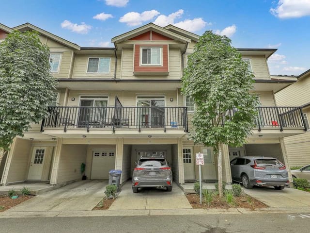 Townhouse for sale in Surrey, Surrey, 121 13898 64 Avenue, 263180542 | Realtylink.org