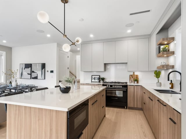 1/2 Duplex for sale in Vancouver, Vancouver East, 1 2258 Napier Street, 263180576 | Realtylink.org