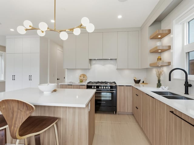 1/2 Duplex for sale in Vancouver, Vancouver East, 2 2258 Napier Street, 263180577 | Realtylink.org