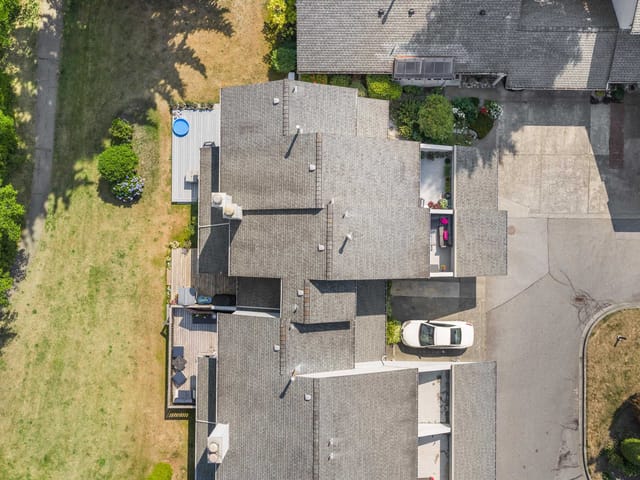 Townhouse for sale in Surrey, South Surrey White Rock, 15879 Alder Place, 263180655 | Realtylink.org