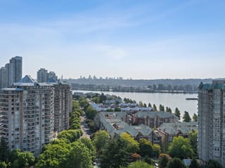 Apartment for sale in New Westminster, New Westminster, 2102 10 Laguna Court, 263180663 | Realtylink.org