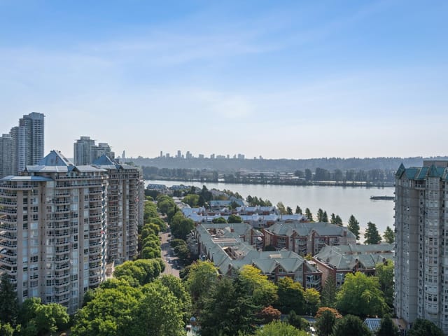 Apartment for sale in New Westminster, New Westminster, 2102 10 Laguna Court, 263180663 | Realtylink.org