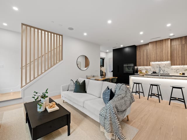 1/2 Duplex for sale in Vancouver, Vancouver West, 2 5034 Granville Street, 263180667 | Realtylink.org