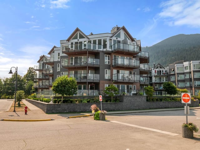 Apartment for sale in Harrison Hot Springs, Harrison Lake, 315 378 Esplanade Avenue, 263180694 | Realtylink.org