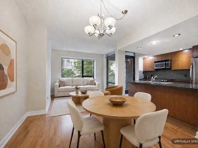 Apartment for sale in Richmond, Richmond, 202 9180 Hemlock Drive, 263180700 | Realtylink.org