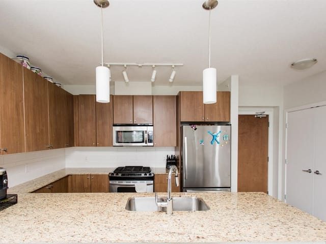 Apartment for sale in New Westminster, New Westminster, 1005 280 Ross Drive, 263180743 | Realtylink.org