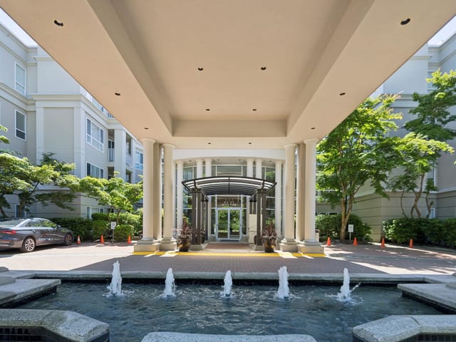Apartment for sale in Coquitlam, Coquitlam, 118 3098 Guildford Way, 263180769 | Realtylink.org
