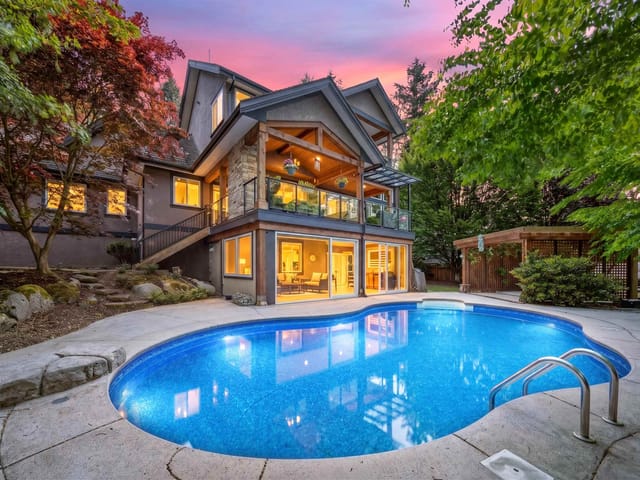 House for sale in Surrey, South Surrey White Rock, 14057 28 Avenue, 263180770 | Realtylink.org