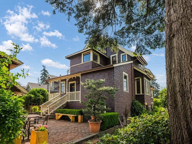 House for sale in New Westminster, New Westminster, 819 Eighth Avenue, 263180791 | Realtylink.org
