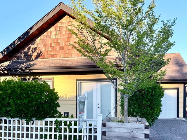 House for sale in Gibsons, Sunshine Coast, 766 Gerussi Lane, 263180792 | Realtylink.org