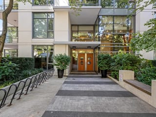 Apartment for sale in North Vancouver, North Vancouver, 205 135 W 2nd Street, 263180828 | Realtylink.org