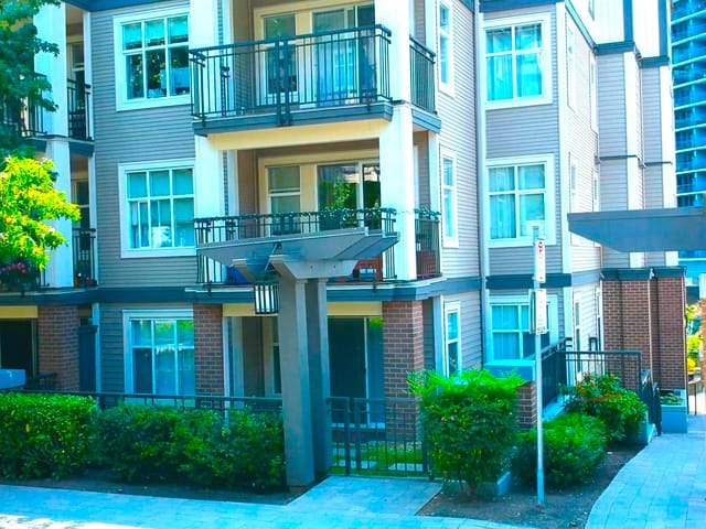 Apartment for sale in Burnaby, Burnaby North, 106 4788 Brentwood Drive, 263180851 | Realtylink.org