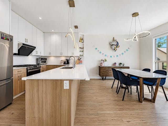 Townhouse for sale in Coquitlam, Coquitlam, 112 1412 Pipeline Road, 263180893 | Realtylink.org