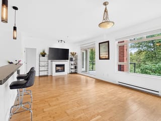 Apartment for sale in Port Moody, Port Moody, 304 100 Capilano Road, 263180931 | Realtylink.org