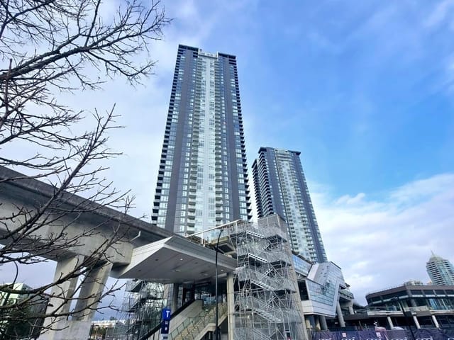Apartment for rent in Burnaby, Burnaby North, 603 4168 Lougheed Hwy, 263180962 | Realtylink.org