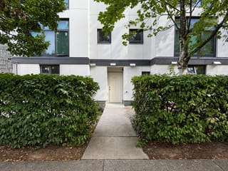 Apartment for sale in Vancouver, Vancouver East, 1 2528 E Broadway, 263181012 | Realtylink.org
