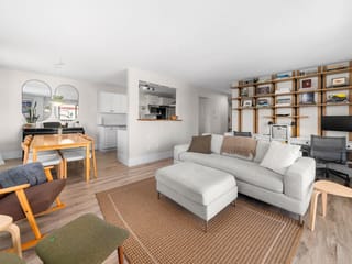 Apartment for sale in North Vancouver, North Vancouver, 202 1610 Chesterfield Avenue, 263181024 | Realtylink.org
