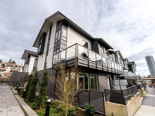 Townhouse for sale in Burnaby, Burnaby East, 207 7161 17th Avenue, 263181037 | Realtylink.org