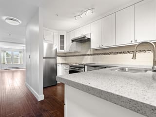 Apartment for sale in Vancouver, Vancouver West, 211 5723 Balsam Street, 263181080 | Realtylink.org