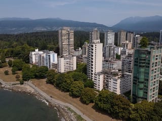 Apartment for sale in Vancouver, Vancouver West, 110 1975 Pendrell Street, 263181144 | Realtylink.org