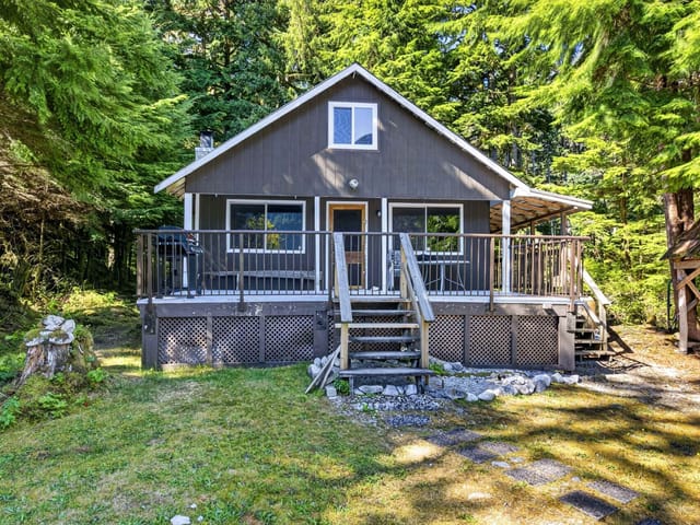 House for sale in Pitt Meadows, Pitt Meadows, 15 Debeck Creek, 263181147 | Realtylink.org