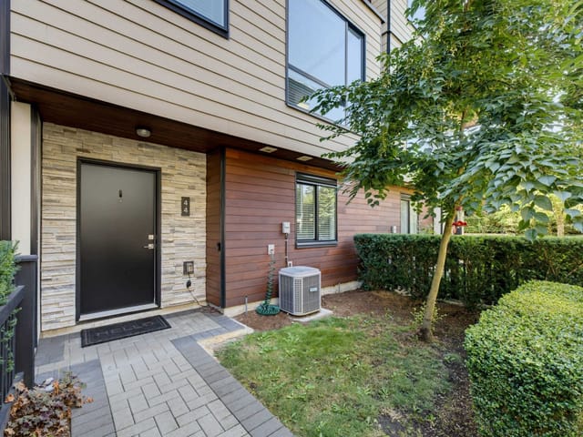 Townhouse for sale in Surrey, South Surrey White Rock, 44 15688 28 Avenue, 263181152 | Realtylink.org