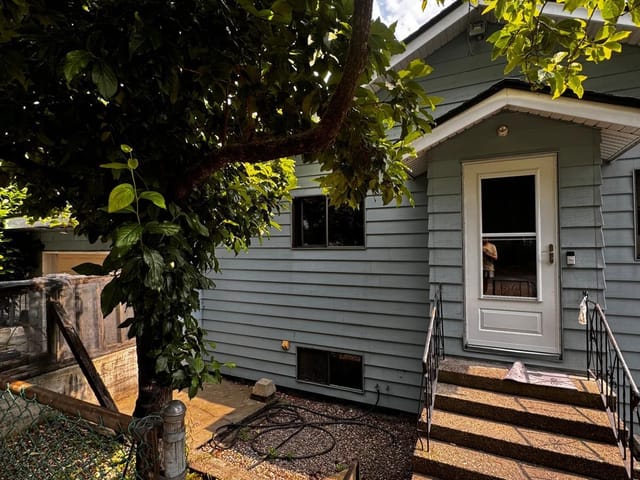 House for rent in New Westminster, New Westminster, 2205 Ninth Avenue, 263181190 | Realtylink.org