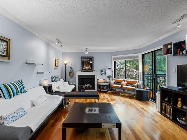 Apartment for sale in White Rock, South Surrey White Rock, 302 1520 Vidal Street, 263181208 | Realtylink.org