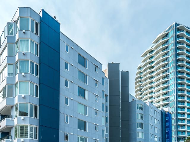 Apartment for sale in White Rock, South Surrey White Rock, 412 15111 Russell Avenue, 263181224 | Realtylink.org