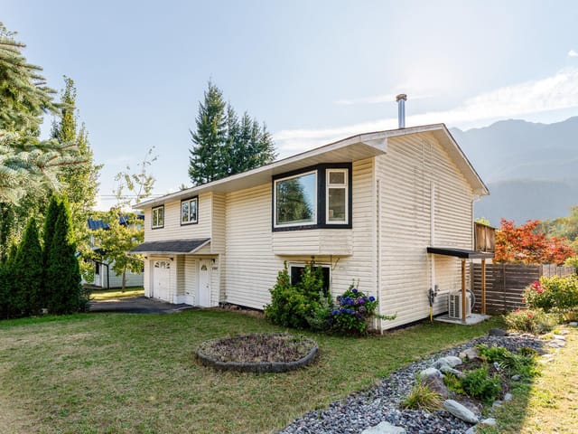 House for sale in Squamish, Squamish, 41843 Faith Road, 263181227 | Realtylink.org