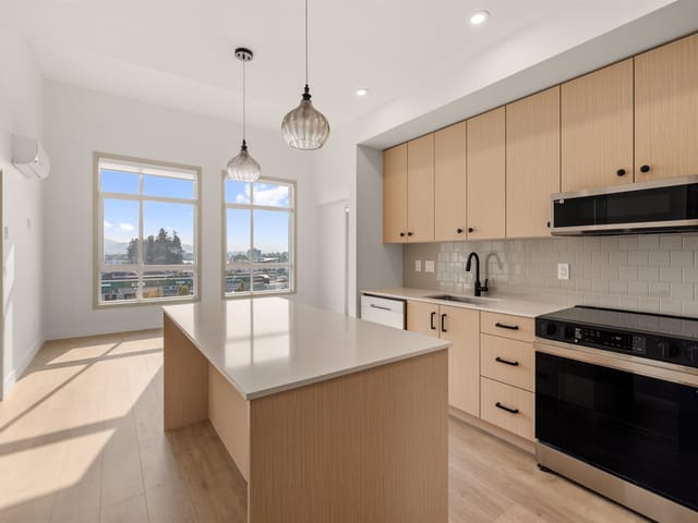 Apartment for sale in Abbotsford, Abbotsford, 505 32528 Simon Avenue, 263181238 | Realtylink.org