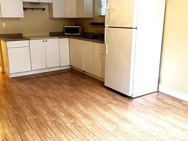 House for rent in Surrey, North Surrey, 16121 111a Avenue, 263181252 | Realtylink.org