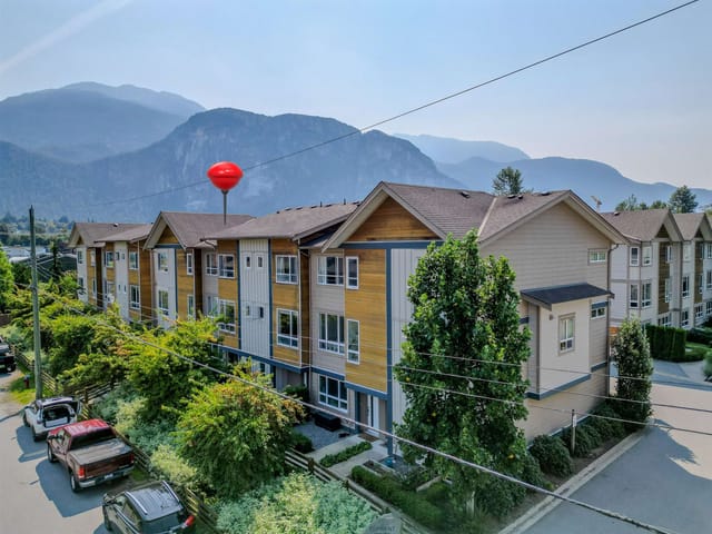Townhouse for sale in Squamish, Squamish, 4 1188 Wilson Crescent, 263181280 | Realtylink.org