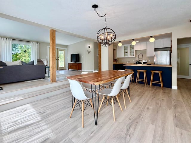 House for sale in Sechelt, Sunshine Coast, 6376 Sunshine Coast Highway, 263181330 | Realtylink.org
