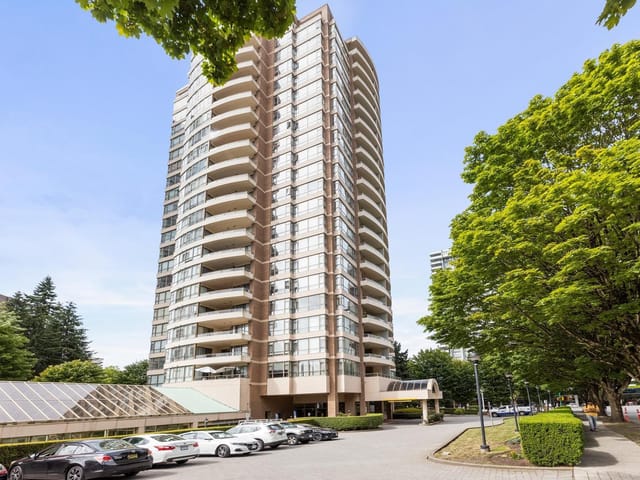 Apartment for sale in Burnaby, Burnaby South, 805 5885 Olive Avenue, 263181392 | Realtylink.org