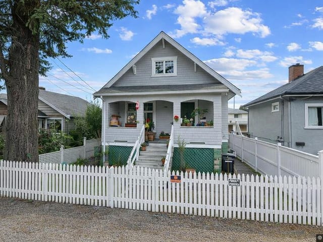 House for sale in Burnaby, Burnaby South, 3865 Sandell Street, 263181408 | Realtylink.org