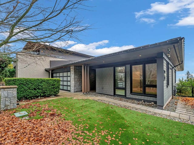 1/2 Duplex for sale in West Vancouver, West Vancouver, 3018 Burfield Place, 263181410 | Realtylink.org