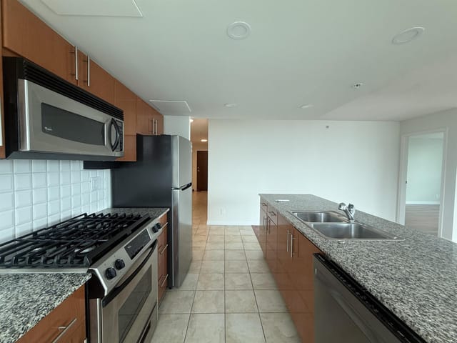 Apartment for rent in North Vancouver, North Vancouver, 1206 188 E Esplanade, 263181422 | Realtylink.org