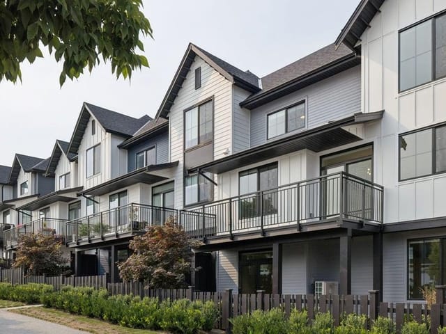 Apartment for rent in Coquitlam, Coquitlam, 108 3637 Sheffield Avenue, 263181476 | Realtylink.org