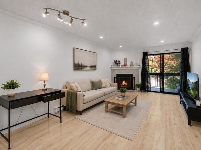 Apartment for sale in Surrey, North Surrey, 201 10560 154 Street, 263181504 | Realtylink.org
