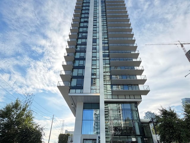 Apartment for sale in Burnaby, Burnaby North, 1704 2425 Alpha Avenue, 263181508 | Realtylink.org