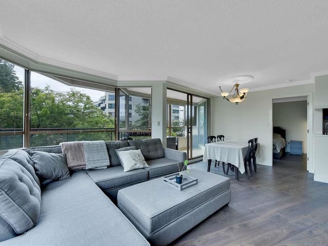 Apartment for sale in White Rock, South Surrey White Rock, 309 15111 Russell Avenue, 263181509 | Realtylink.org