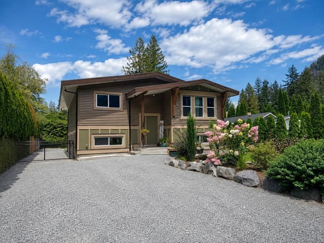House for sale in Hope, Hope & Area, 63895 Old Yale Road, 263181528 | Realtylink.org