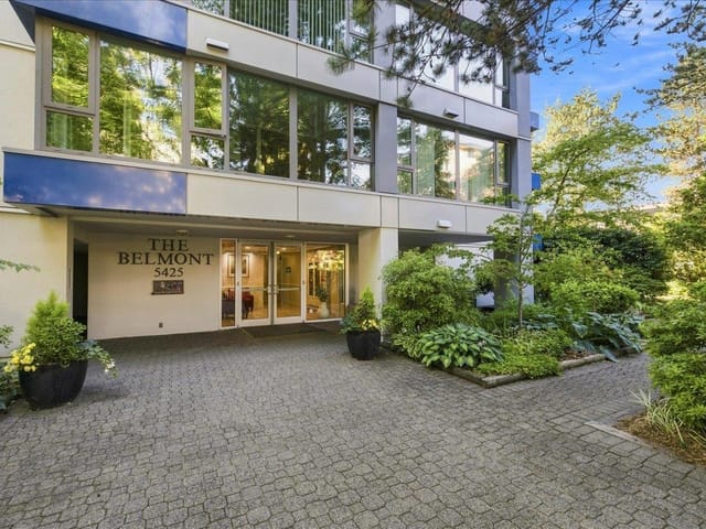 Apartment for sale in Vancouver, Vancouver West, 901 5425 Yew Street, 263181531 | Realtylink.org