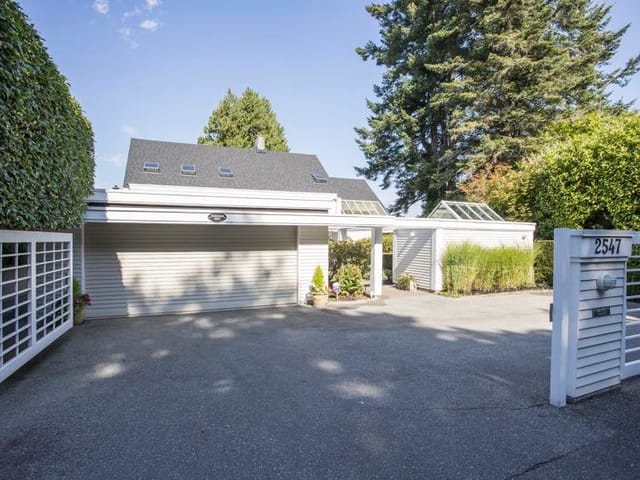 House for sale in Surrey, South Surrey White Rock, 2547 Crescent Drive, 263181561 | Realtylink.org