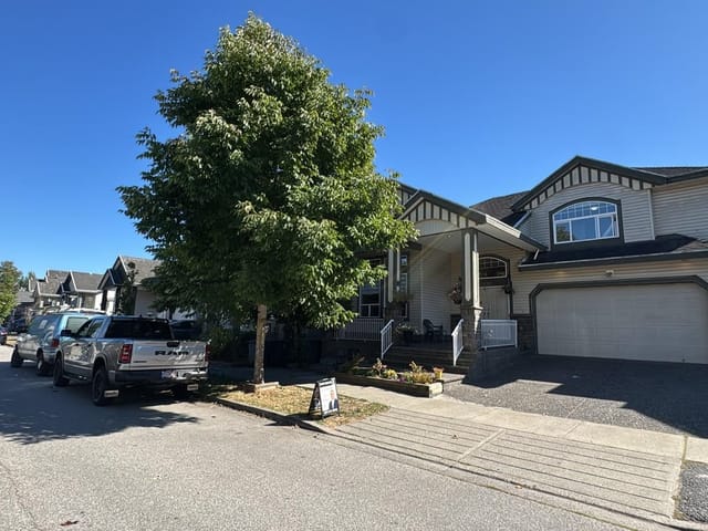 House for sale in Surrey, Surrey, 14616 67a Avenue, 263181573 | Realtylink.org